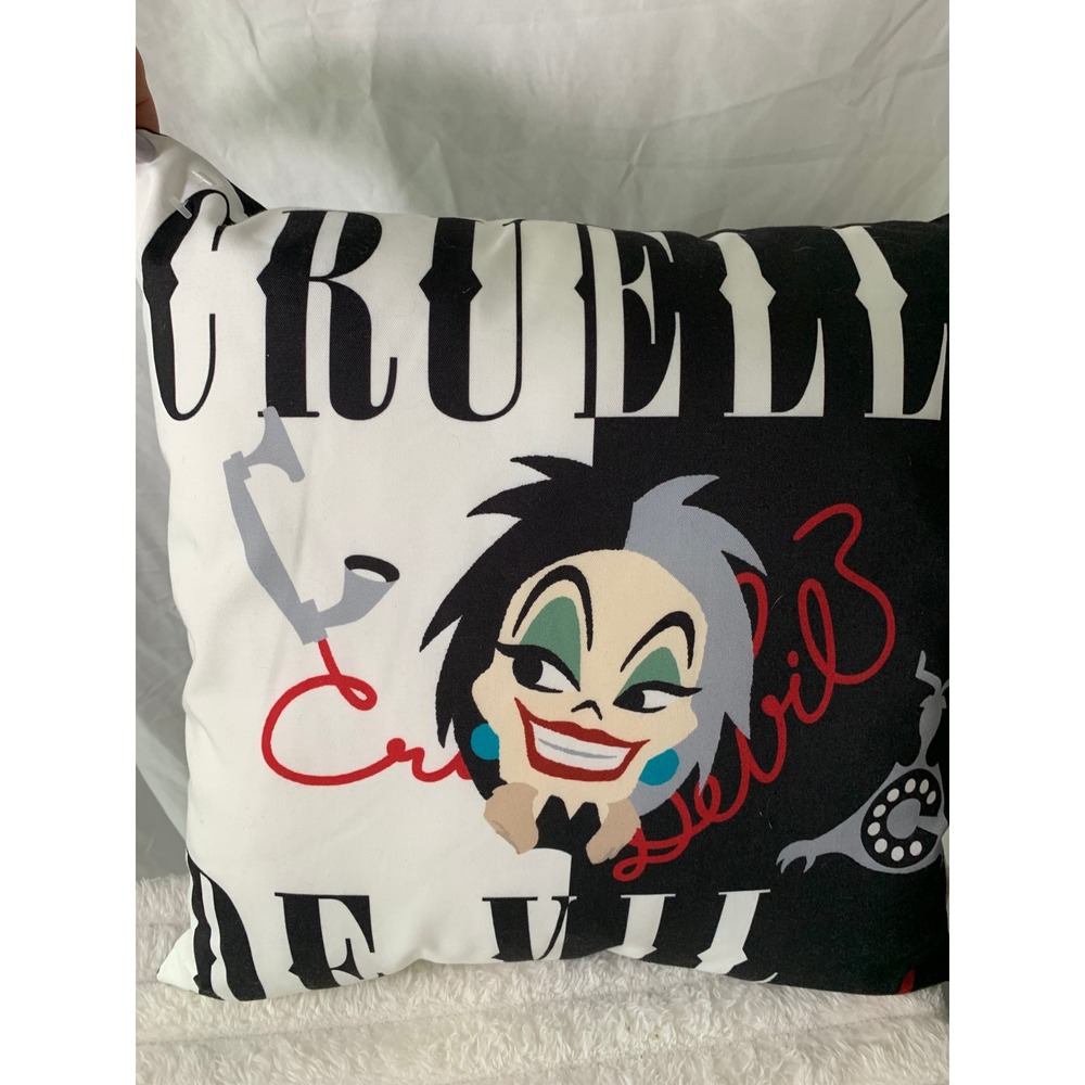 Disney Villains Cruella De Vil Miniso Square Throw Pillow Black White 17in#873